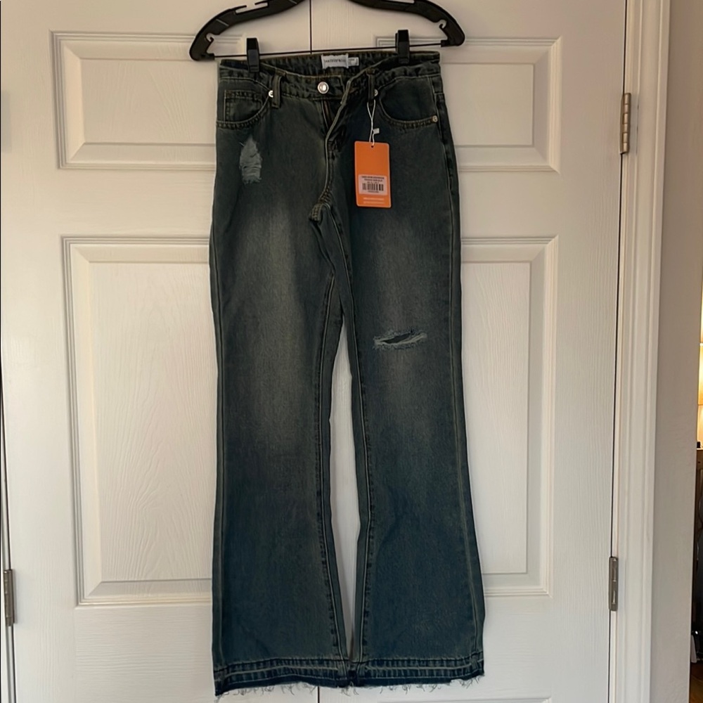 NWT.  That’s so Fetch. Blue Flare Wide Leg Jeans #114